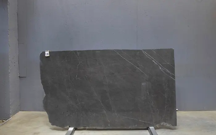 Slab 18 mm Polished '005' 