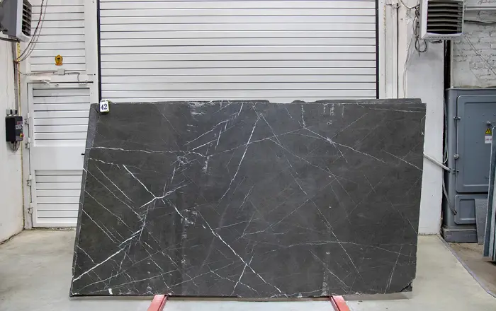 Slab 18 mm Polished '004' 