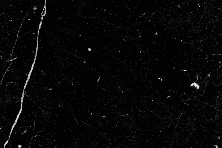 NEGRO MARQUINA