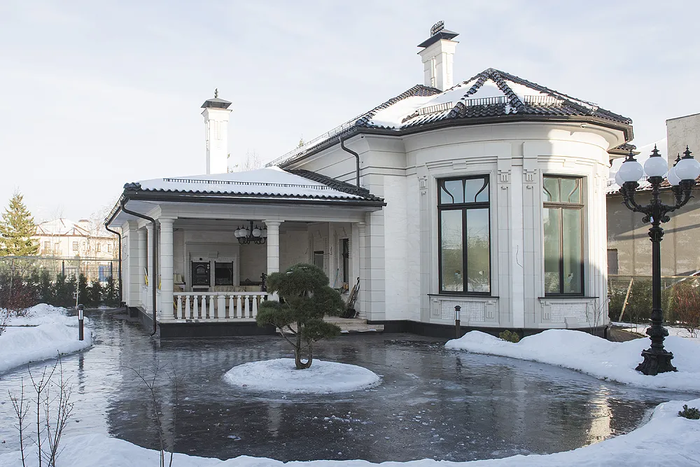 Private residence, "Millenium Park"