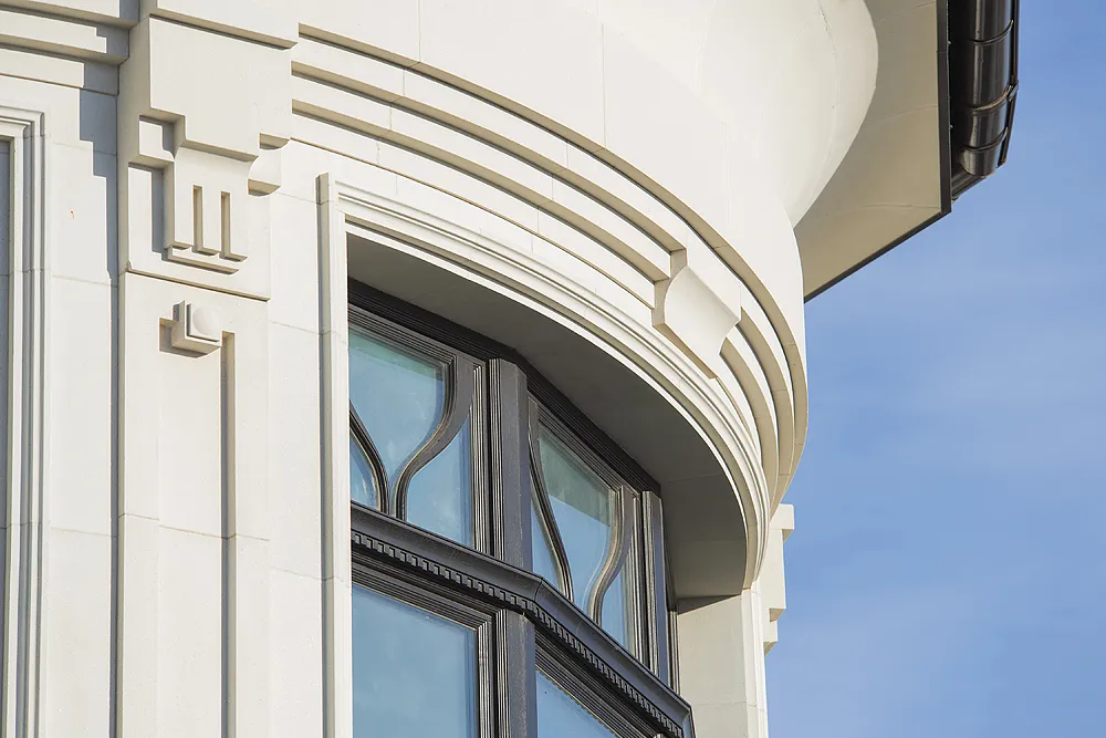 Private residence, "Millenium Park"