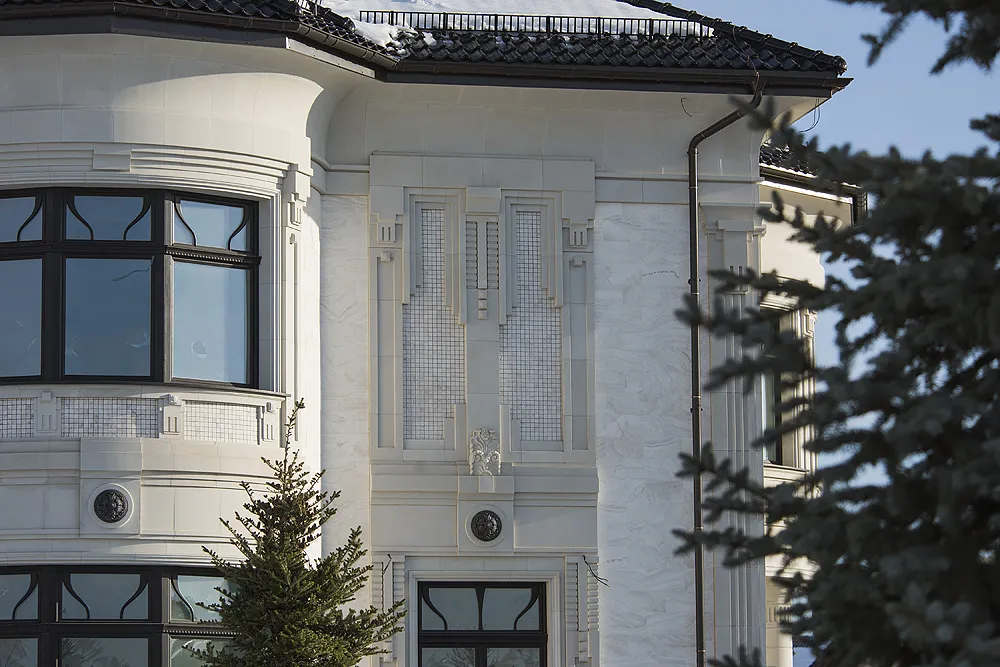 Private residence, "Millenium Park"