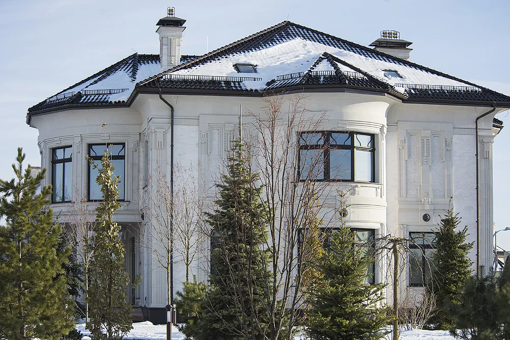 Private residence, "Millenium Park"