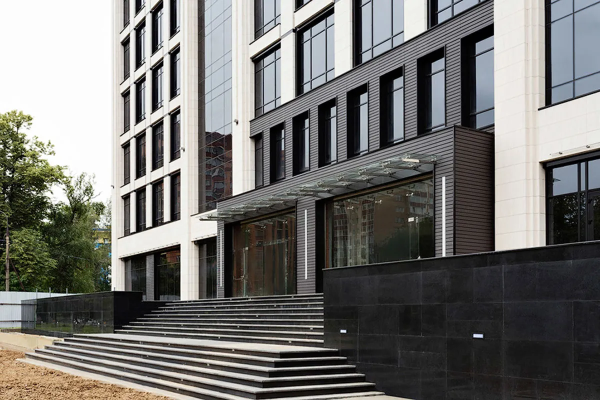 Office Center, "West East"