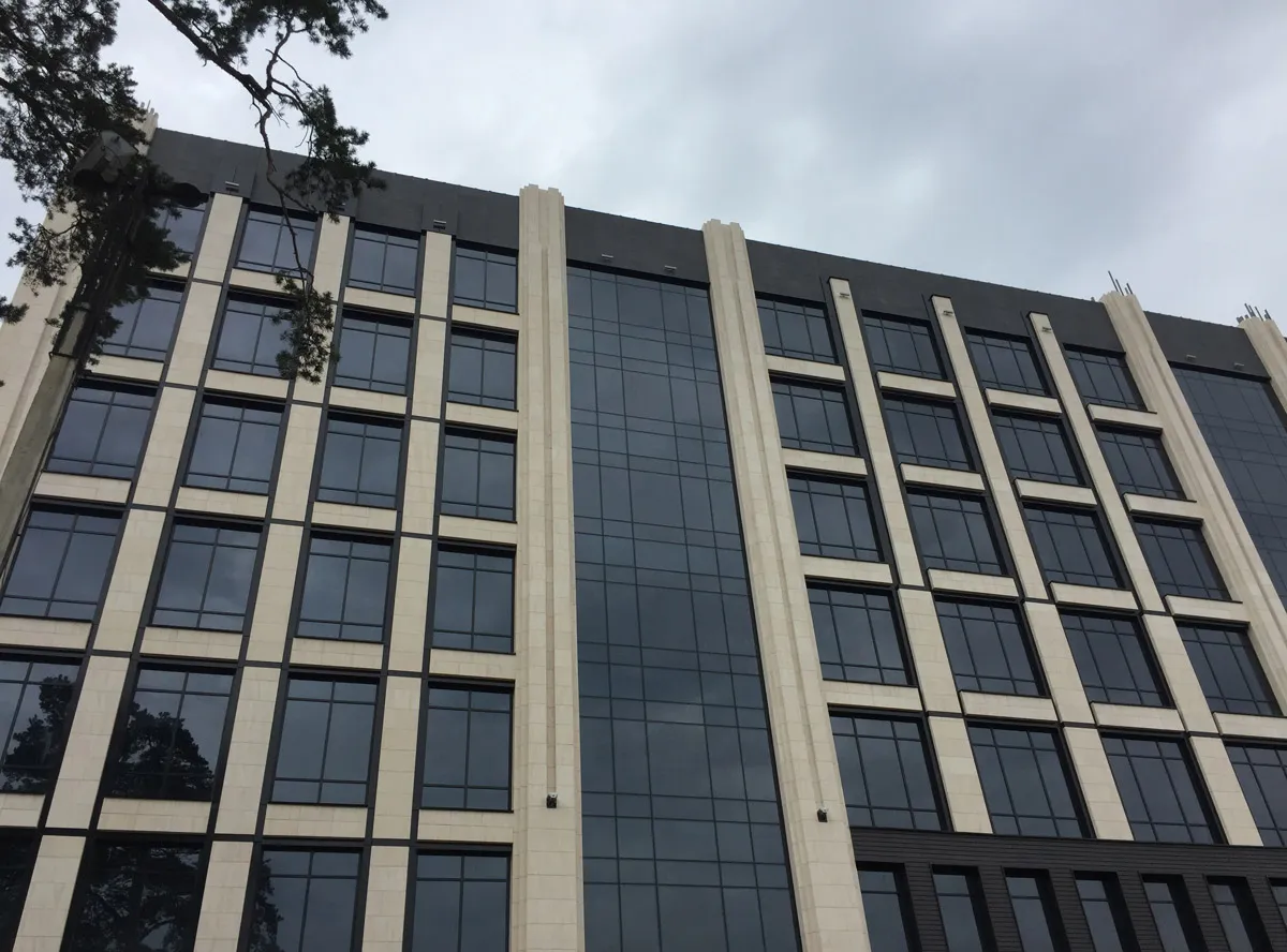 Office Center, "West East"