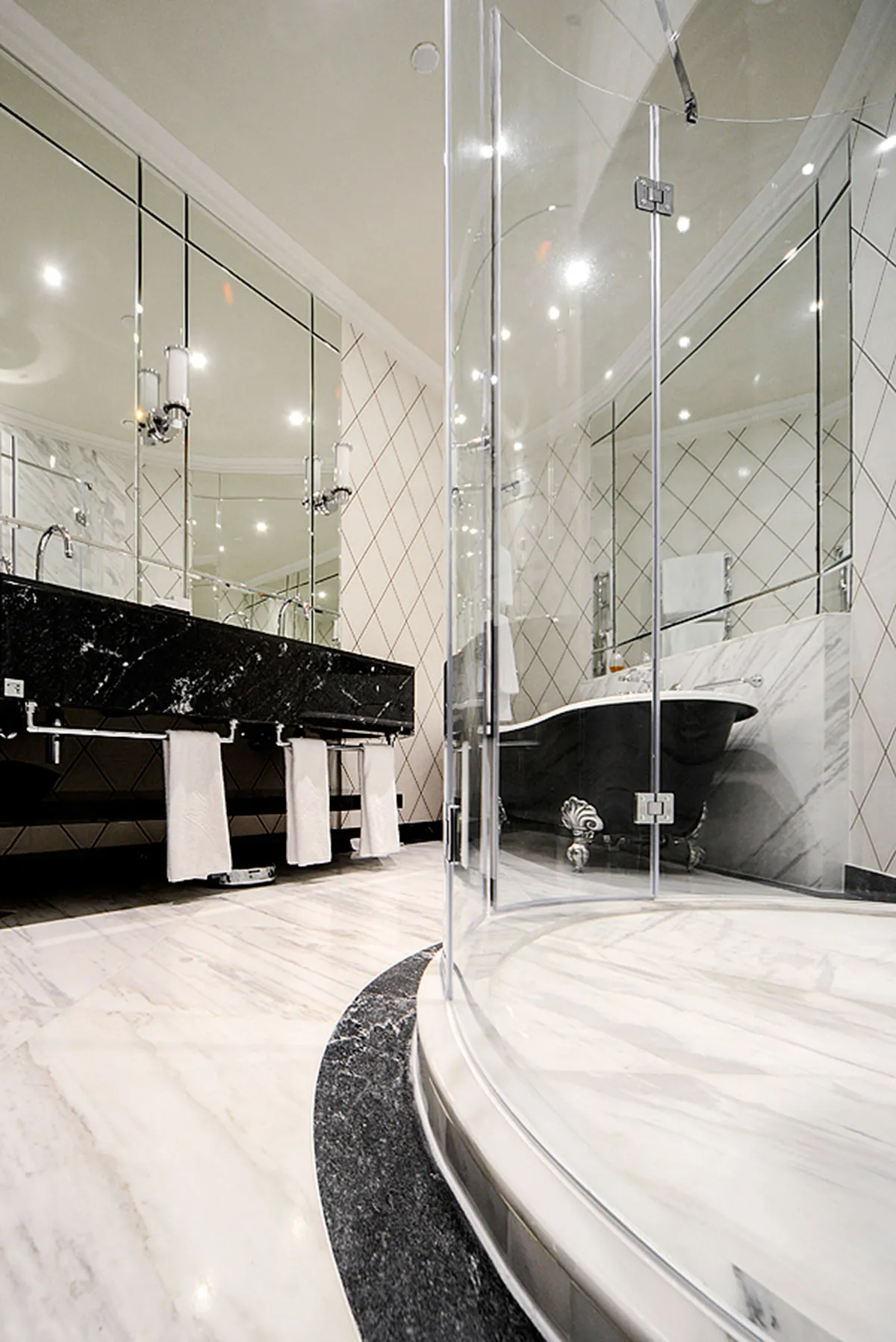 Hotel "Balchug Kempinski"